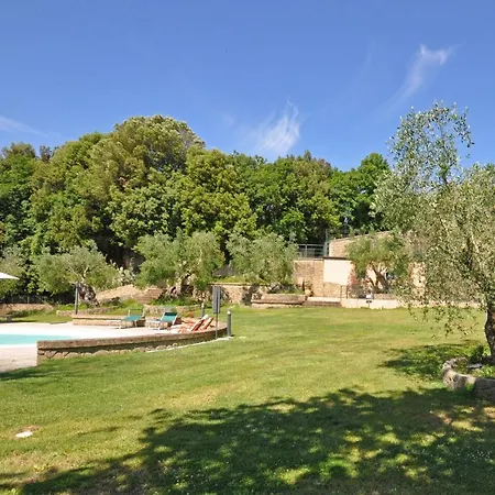 Apartamento Sleeps 4 T242009