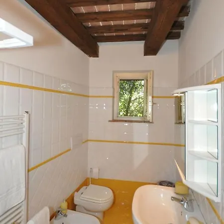 Sleeps 4 T242009 Sovana